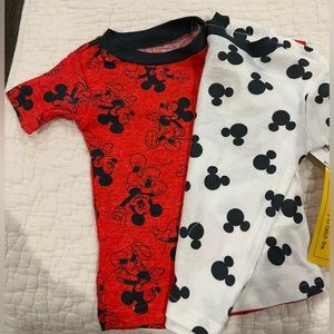 Disney Junior - 12M - 4 Pajama Tops - Mickey Mouse - Black/White and Red/Black